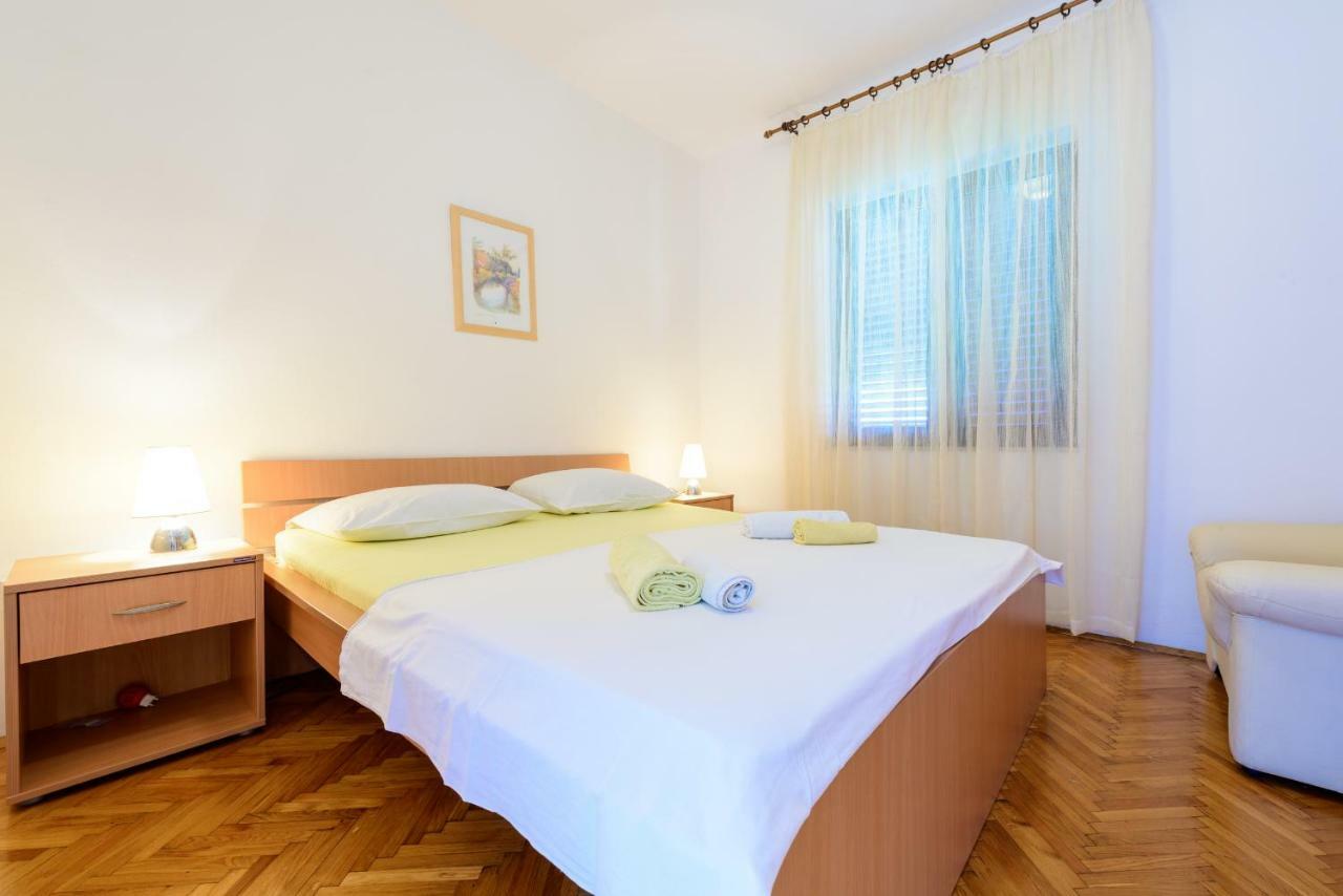 Apartments Garden Beach Superior ซัฟทัท ภายนอก รูปภาพ